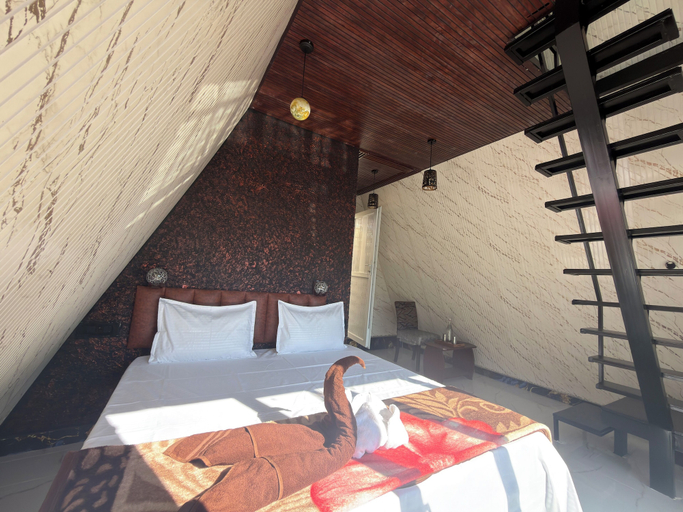 Room 2, Syntilla A-Frame Stay Kodaikanal, Dindigul