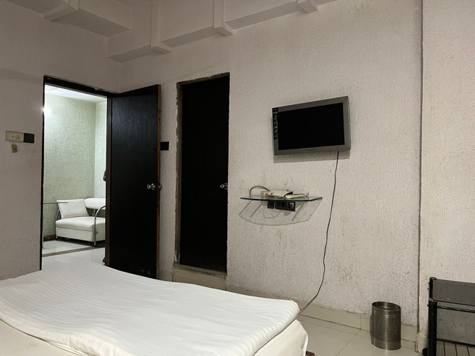 Room 3, Hotel Ace Inn, Nagpur