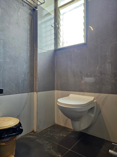 Bathroom 2, Hotel Elite Inn , Kolhapur