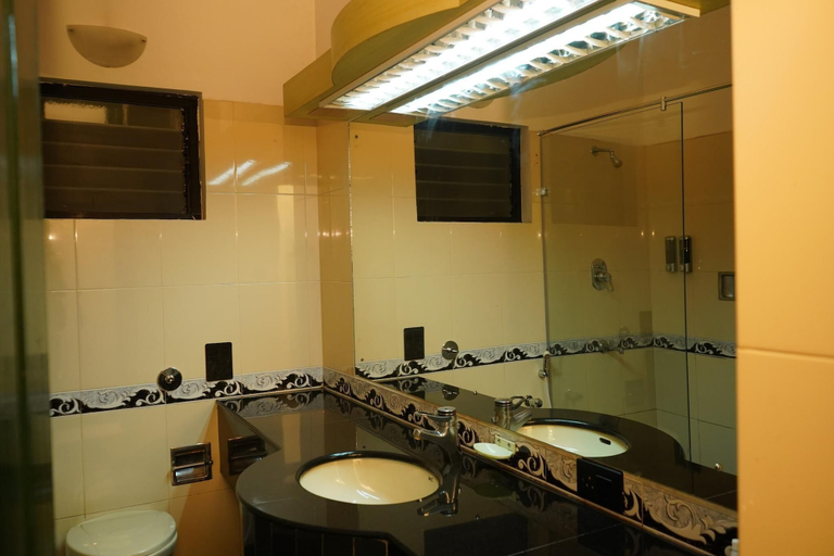 Bathroom 3, DNC Luxe Resorts & Spa, Salem