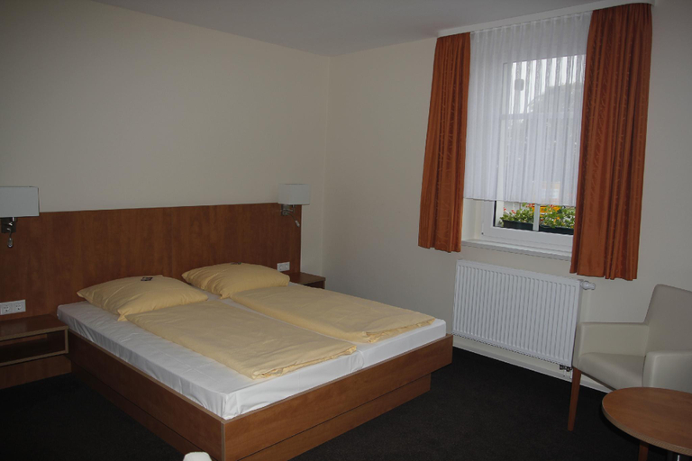 Bedroom 2, Hotel Schützenhaus, Wittenberg
