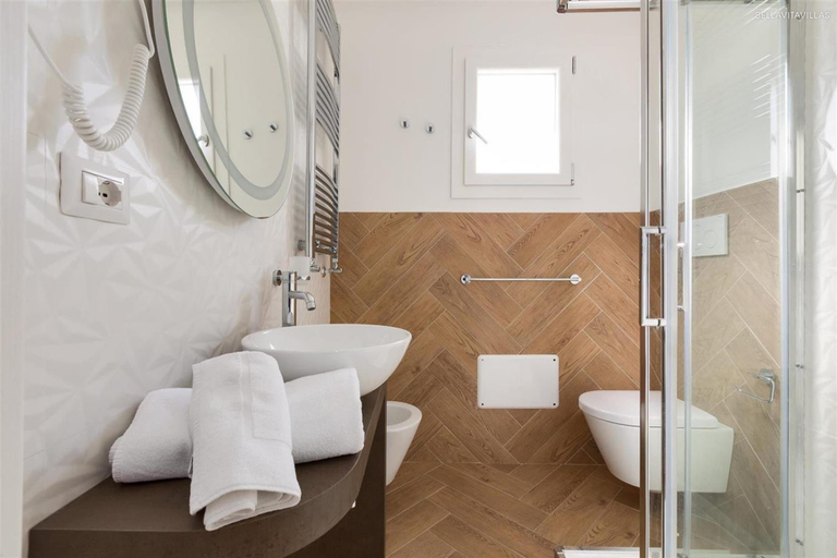 Room 5, 1049 Absolute - Bilo Piano Terra, Lecce