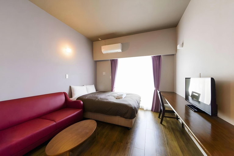 Bedroom 2, Mr. KINJO in Ishikawainter, Uruma