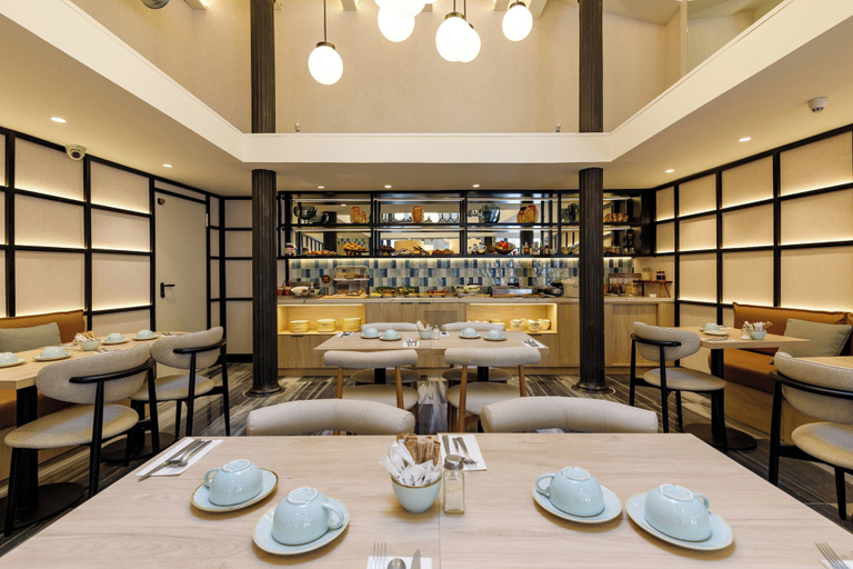 Food & Drinks 5, Petit Palace Plaza de la Reina, Valencia