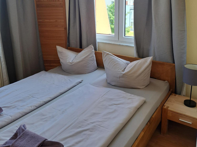 Bedroom 4, Kuhlungsborner Brauhaus, Rostock