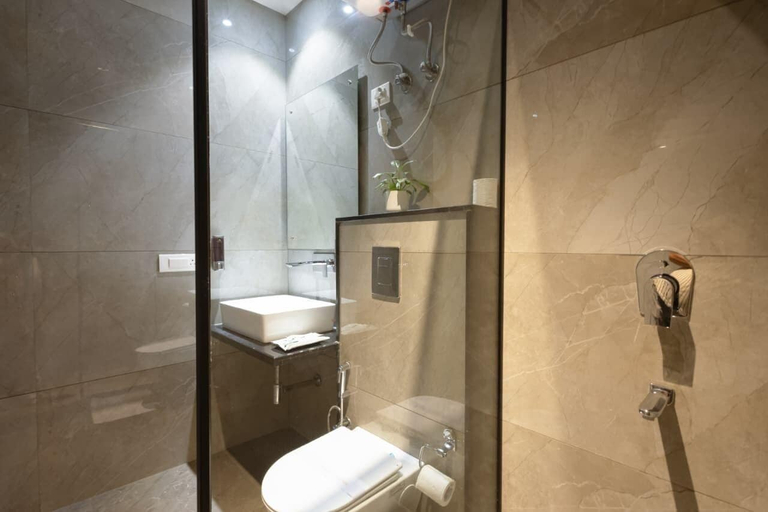 Bathroom 4, IVA Premium Aerocity, Delhi