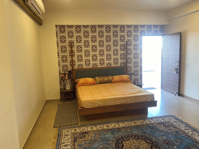 Room 4, Oasis Residency and Resorts, Solapur
