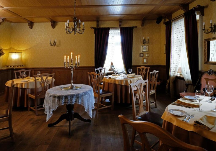 Food & Drinks 4, Mazmezotnes muiza, Bauska