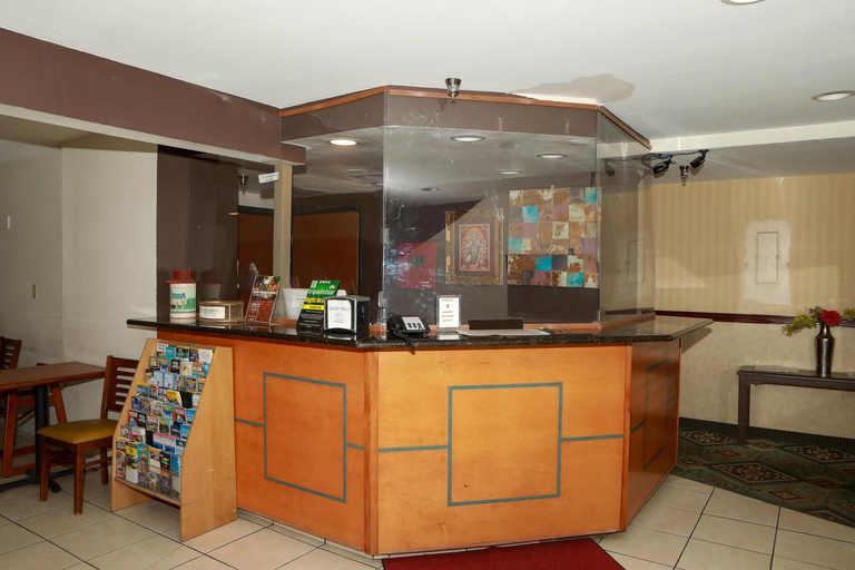 Others 5, Super 8 By Wyndham Gallup, McKinley