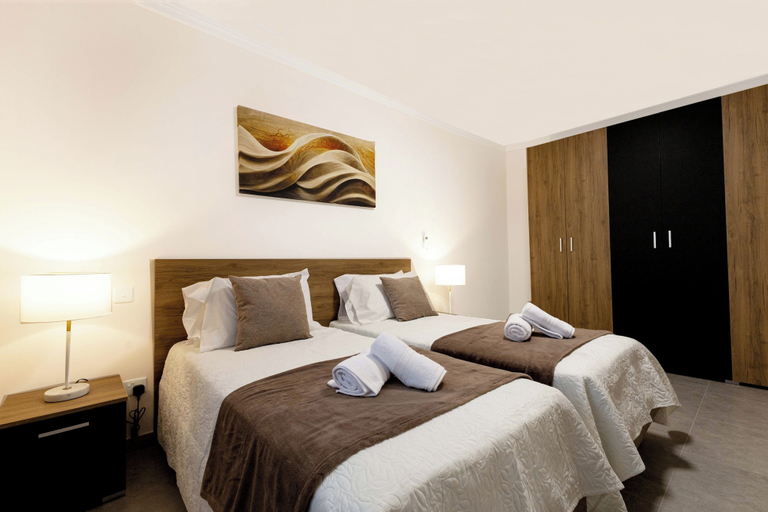 City view 3, Luxury 1BR Stay at The Podium - Marina
