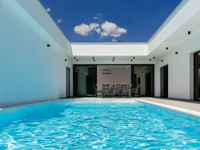 Outdoor pool 4, Villa Aura With Heated Pool, Proložac
