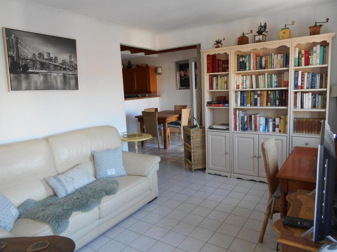 Others 4, Duplex Appartement 300m de la mer, Var