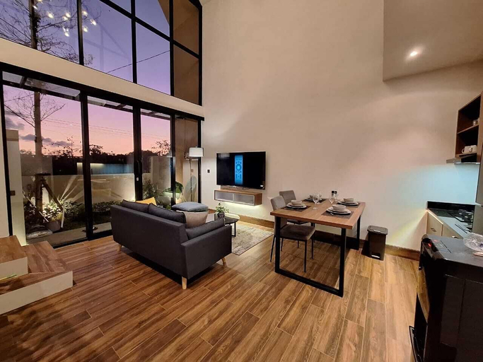 Living area 2, Via Adonia Mezzanine, Badung