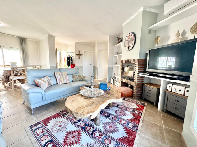 Others 3, Villa Vista Verde -Sea views -3 Bedrooms -Heated Pool, Málaga
