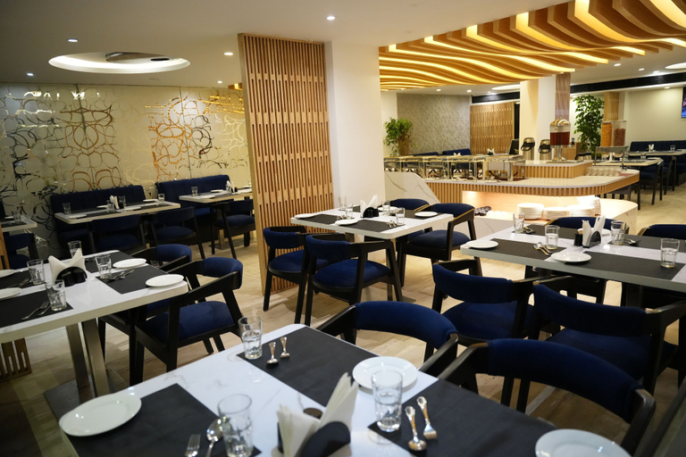 Restaurant, HEMAS HOTEL SUPREME, Visakhapatnam