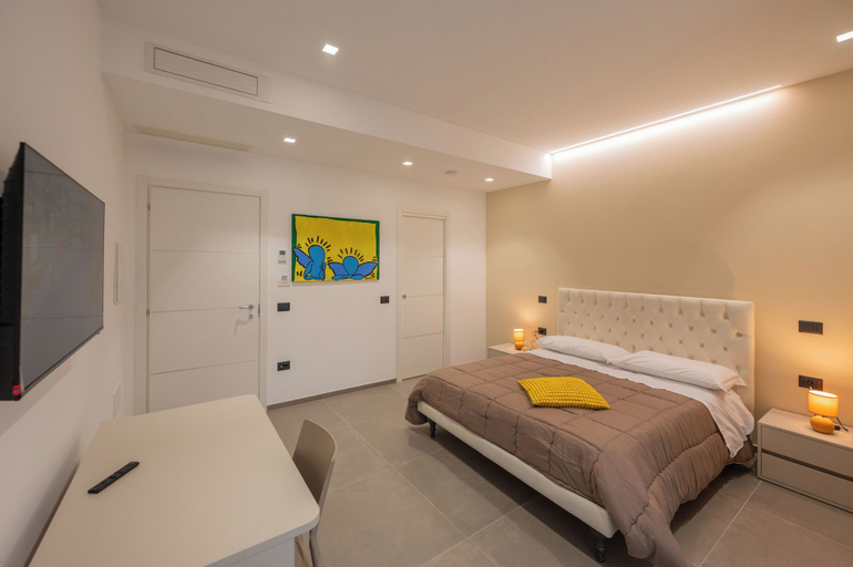 Room 2, B&B Zerottonove, Salerno