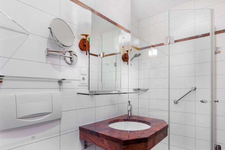Bathroom 3, Hotel Bayerischer Hof in Bad Fussing, Passau