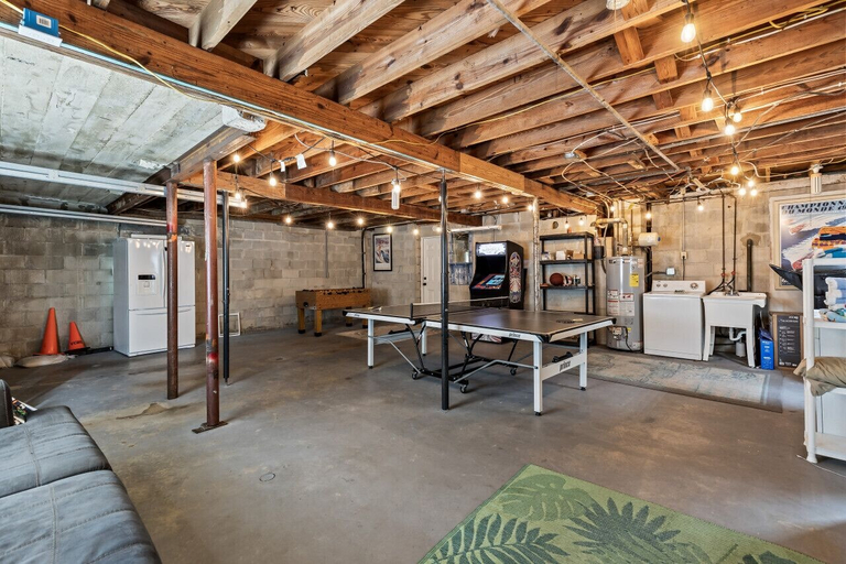 Interior 4, Three Oars Beach Surf Shack Pool, Oceanview, Game Room, Volusia