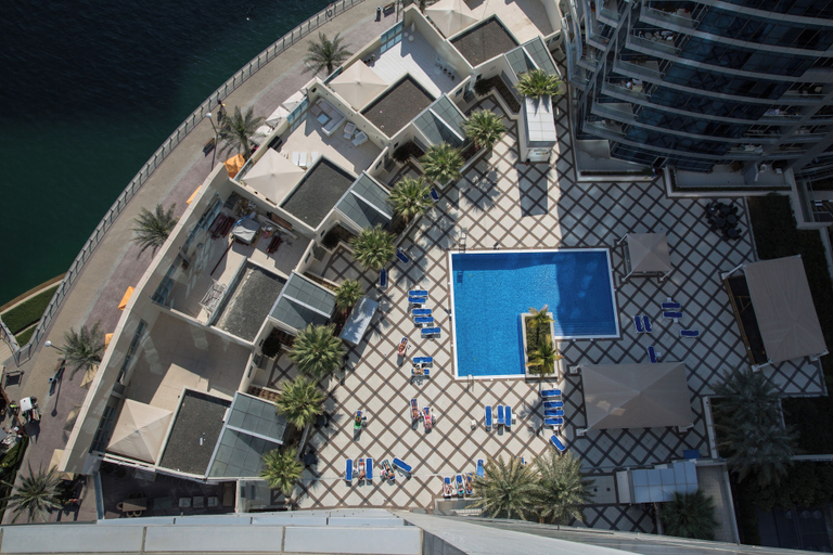 Others 5, HiGuests - Bay central, Dubai