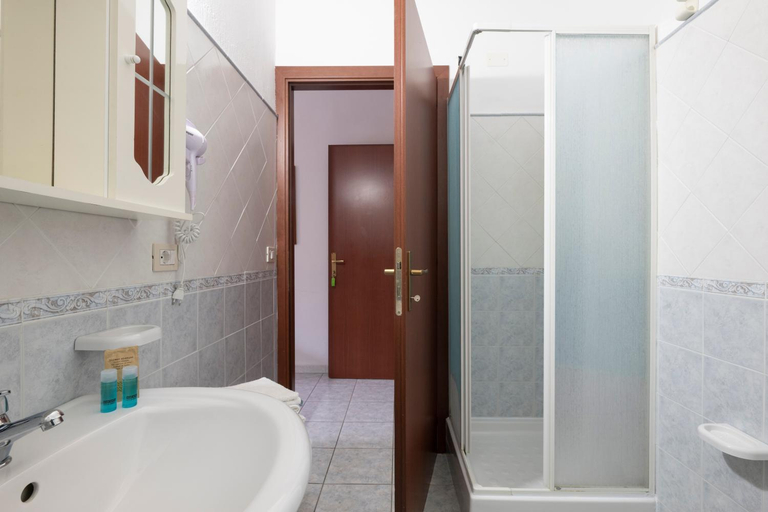 Bathroom 3, Hotel Da Concetta a Jerzu, Ogliastra