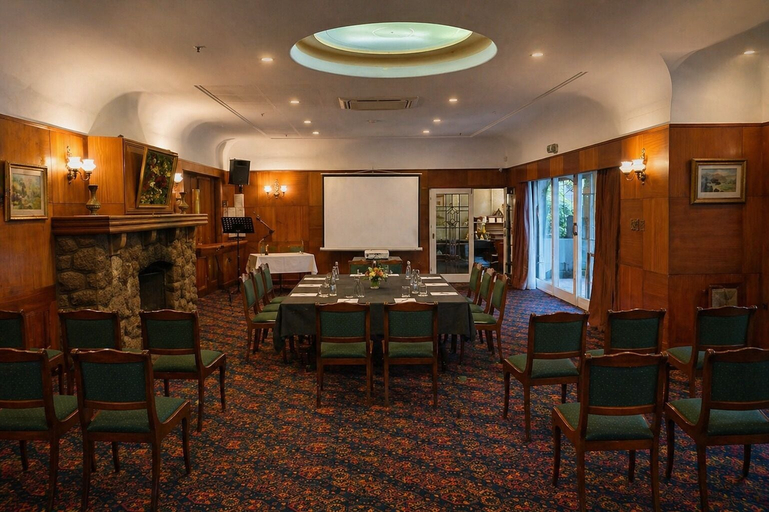 Food & Drinks 5, Wallaceville House Motor Lodge, Upper Hutt