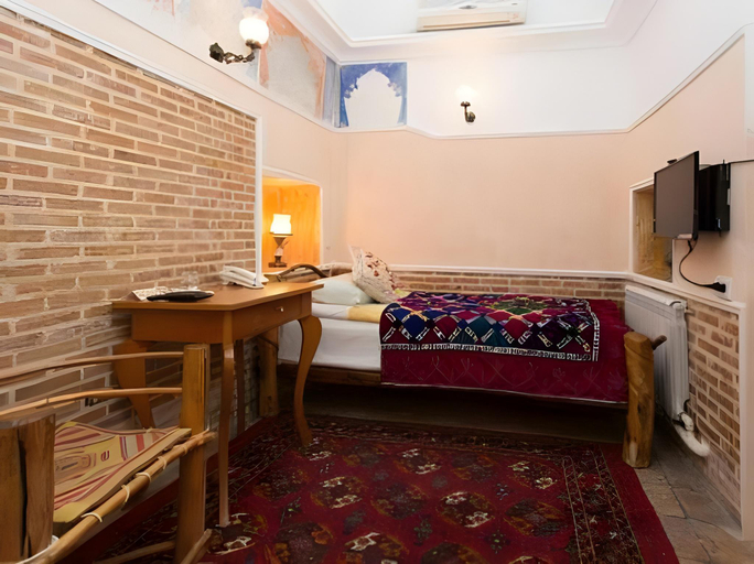 Bedroom 2, Amulet Hotel, Buxoro