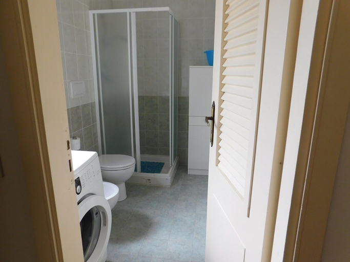 Bathroom, Verde Mare Beach Houses, Catanzaro