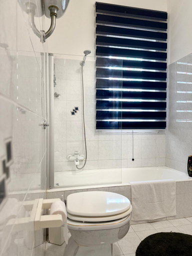 Bathroom 3, Collina di Girgenti, Agrigento