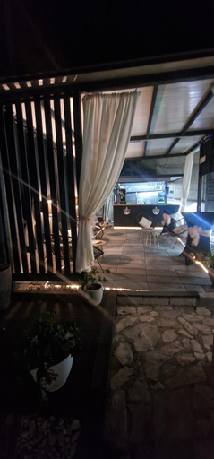 Others 3, Villa Glamour