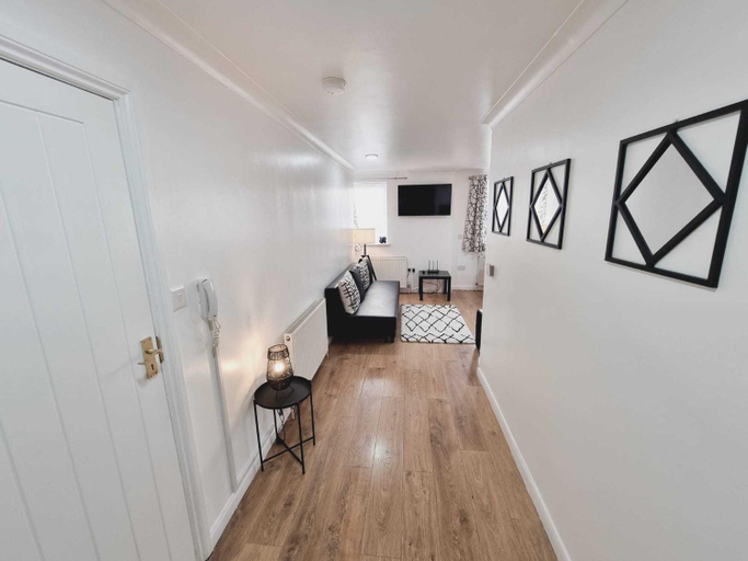 Public Area 2, Ricky Road Guest House, Hertfordshire