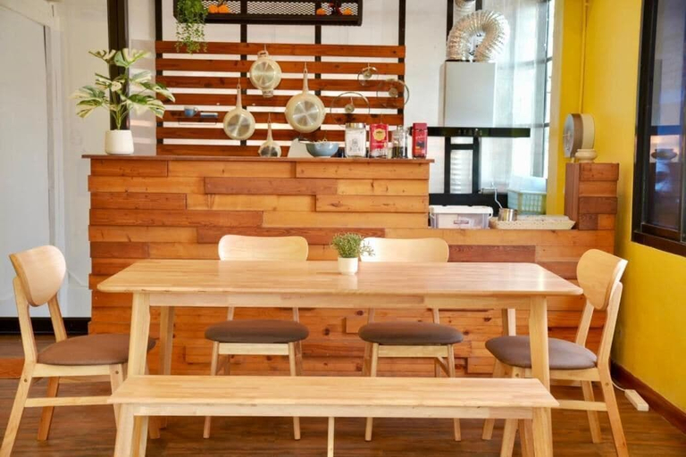 Dining 3, Bed & Beach Hostel Karon, Phuket Island