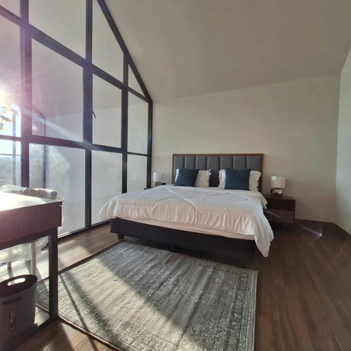 Room 4, Via Adonia Mezzanine, Badung