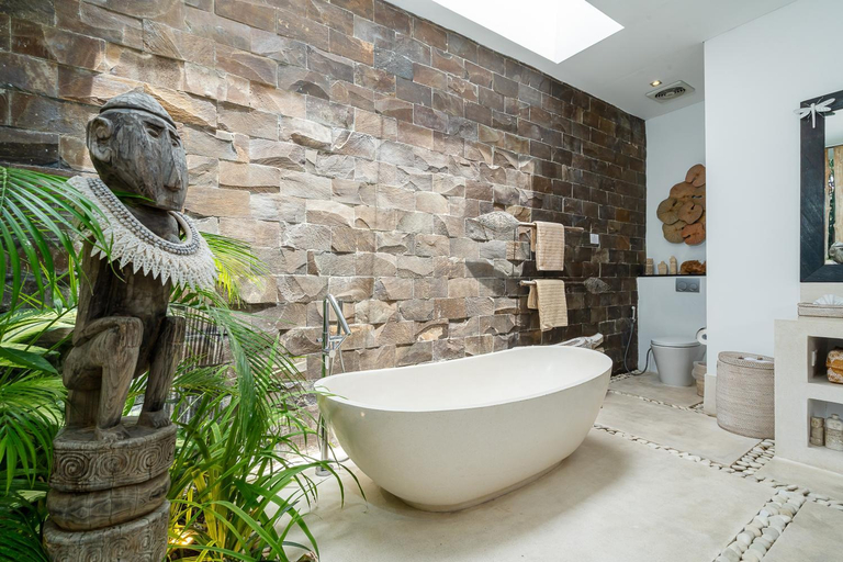 Bathroom 1, Villa Gala, Badung