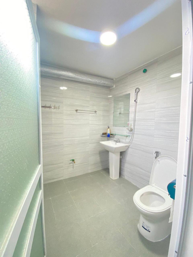 Bathroom 2, Homestay nha pao, Đồng Văn