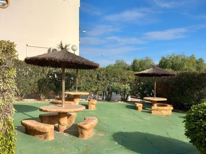 Others 2, Apartamento La Florida, Alicante
