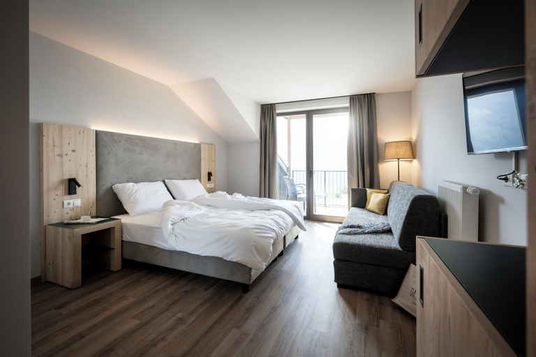Bedroom 2, Das Mühlwald Quality Time Family Resort, Bolzano