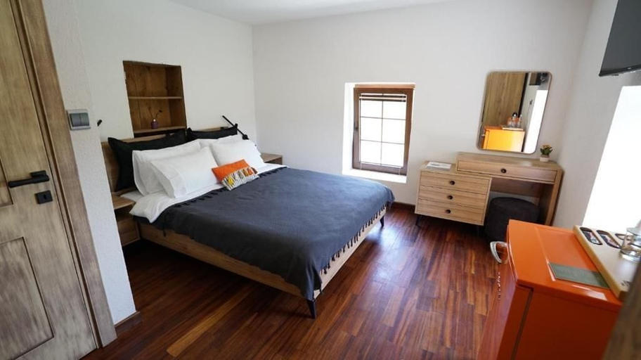 Room 4, Muyo House, Güzelbahçe
