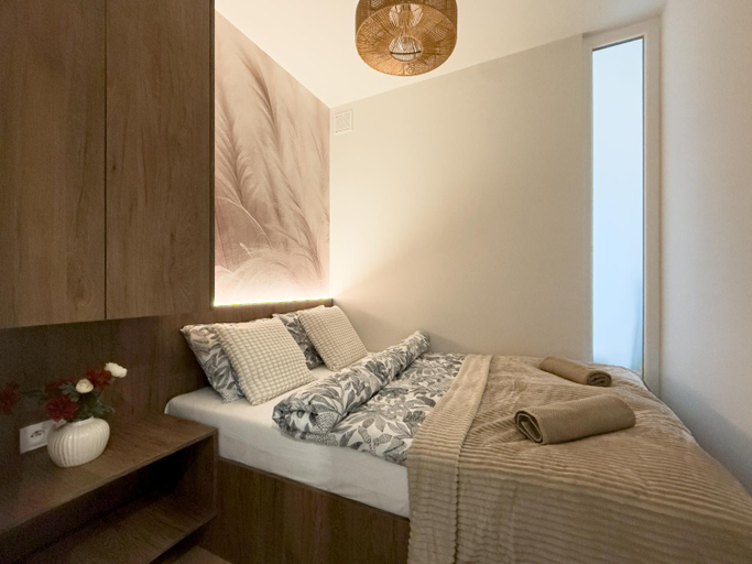 Bedroom 2, Legnicka Residence, Środa Śląska