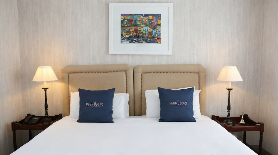 Bedroom 3, Blue Haven Hotel