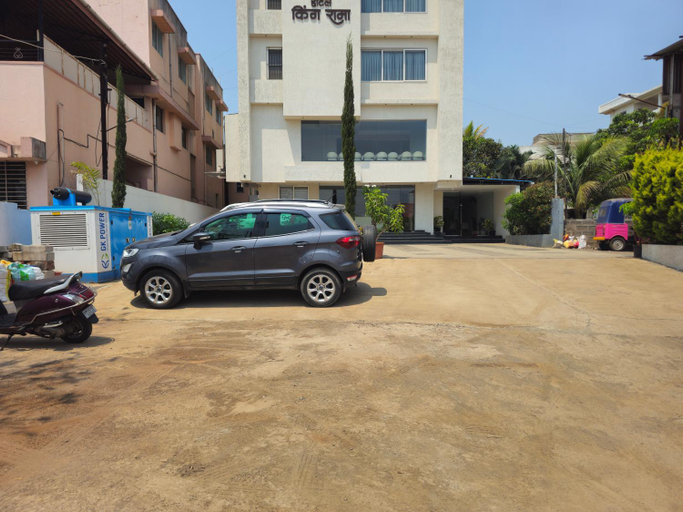 3, Hotel Elite Inn , Kolhapur