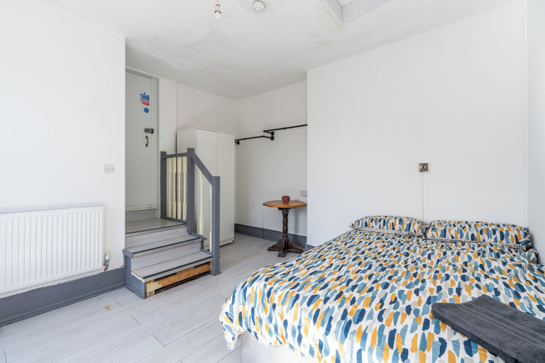 Room 2, Room 1 - The Archers, Southampton