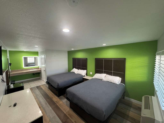 Bedroom 2, Palm Motel - Rosemead, Los Angeles
