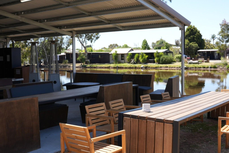 Food & Drinks, Stawell Grampians Gate C & C Park, S. Grampians Bal