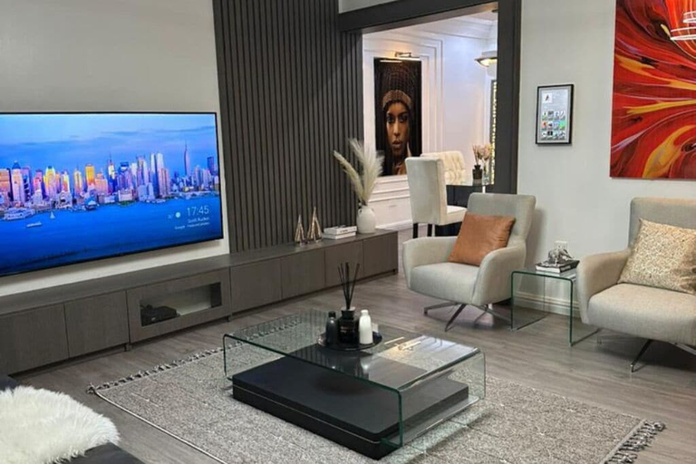 Interior, Two Bedroom Luxury Apartment in Wuse 2, AbujaMun