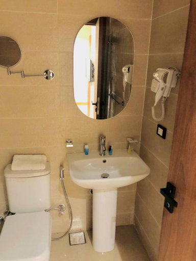Bathroom 4, pyramids INN View, Al-Ahram