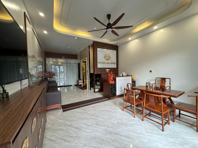 Food & Drinks, Hoàng Gia Hotel , Móng Cái