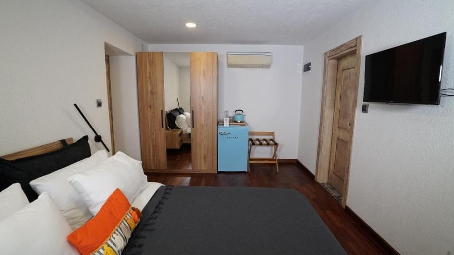Room 3, Muyo House, Güzelbahçe