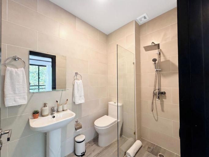 Bathroom, Hotel Neon, Salvaleon de Higuey