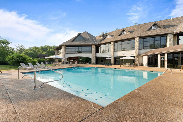 Sport & Beauty, Stonebridge Escape Sleeps 8!, Stone