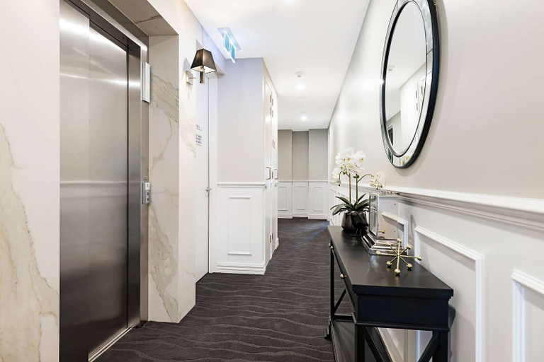 Others 5, Manhattan Apartments - Notting Hill, Melbourne
